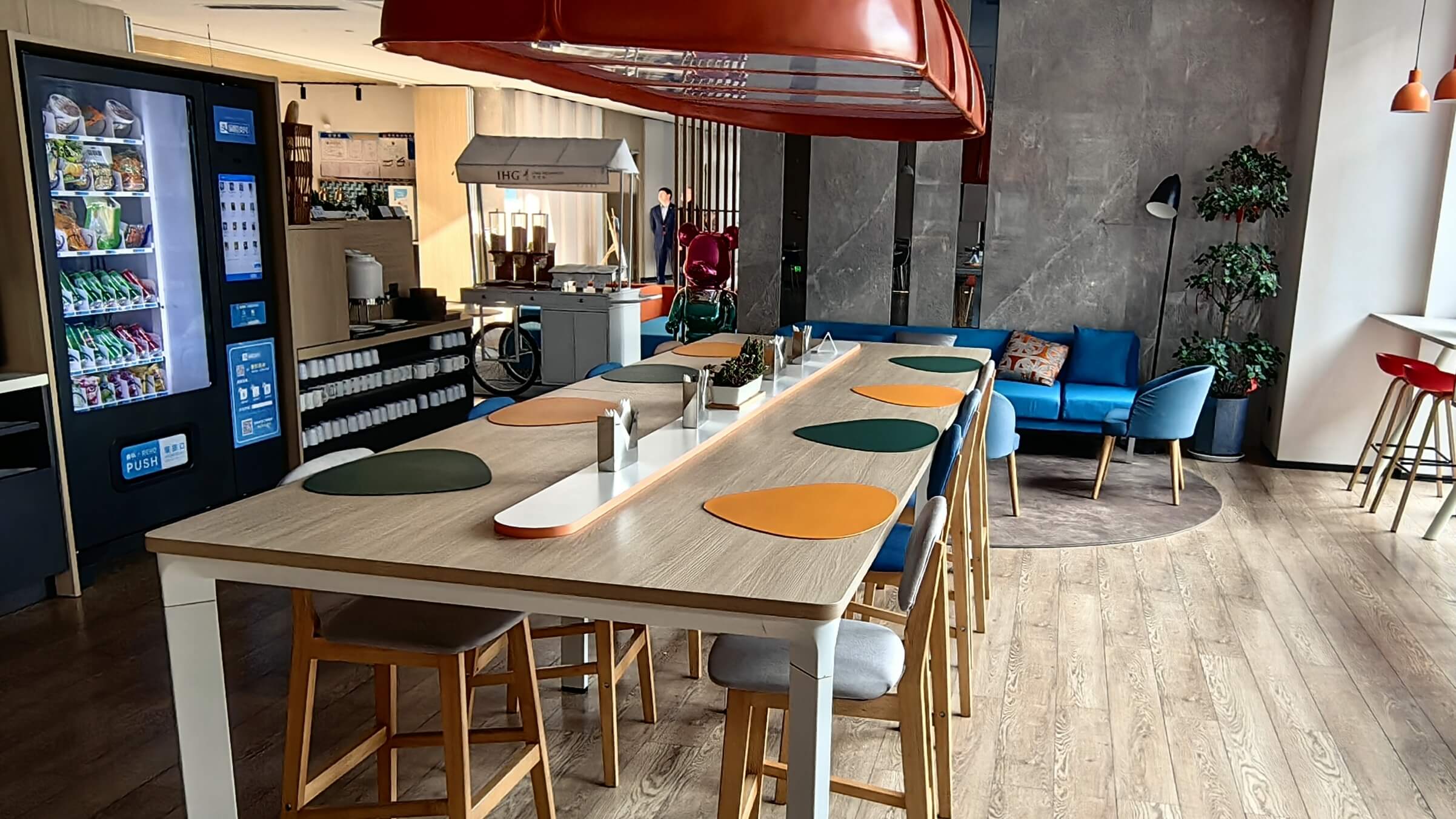 富美家美耐板：和顆粒板相比各自的優(yōu)缺點(diǎn)