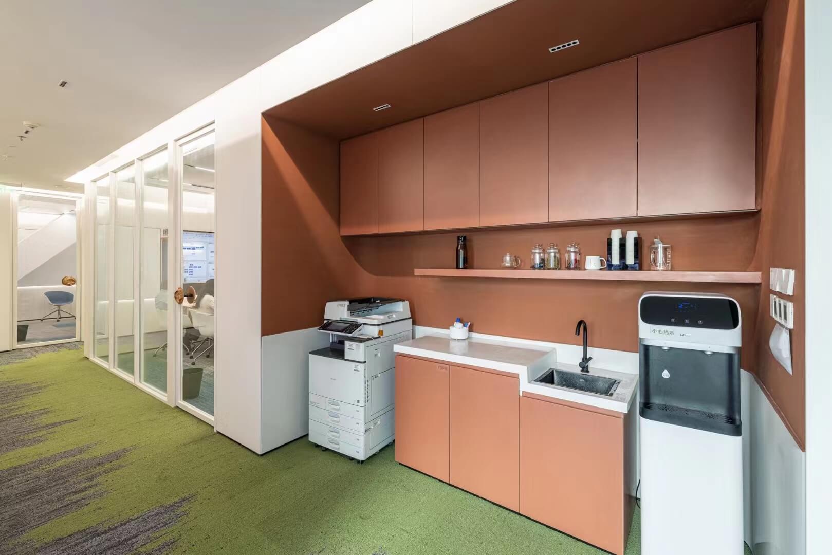 富美家衛(wèi)生間隔斷材質(zhì)特點(diǎn)